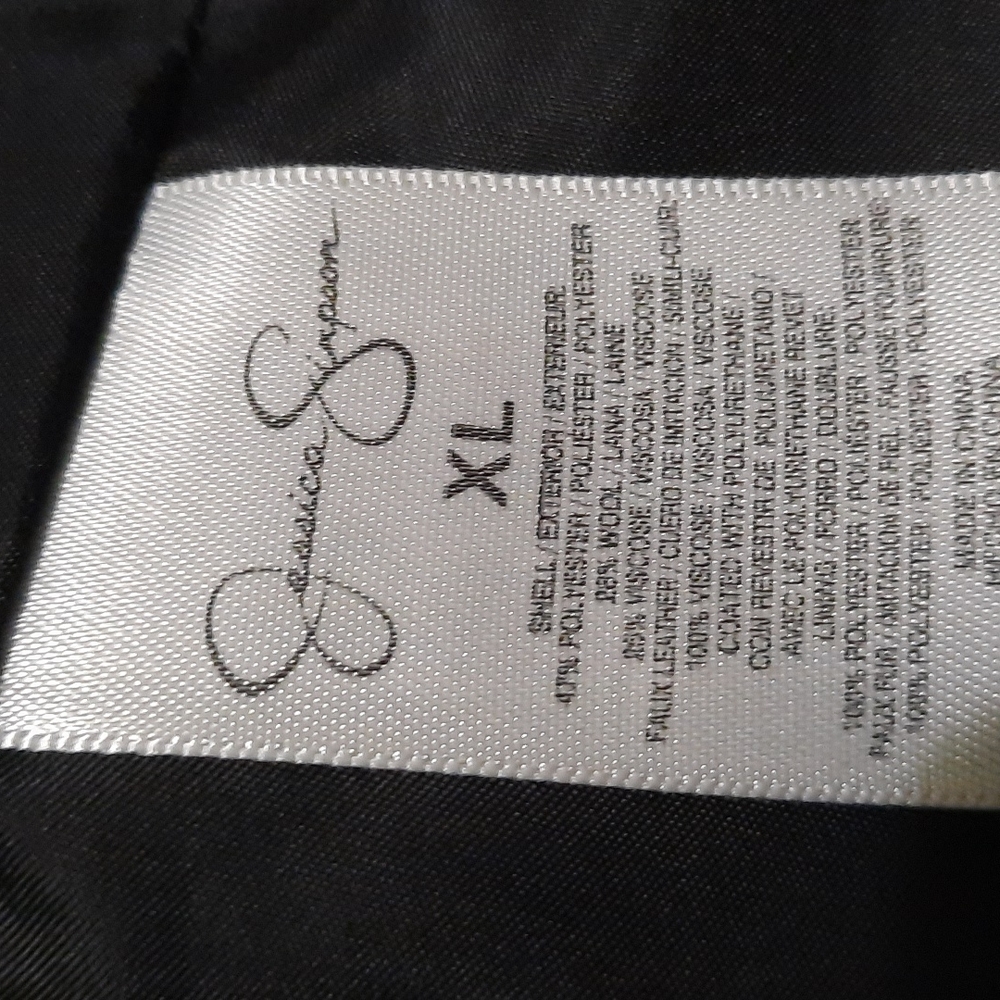 Jessica Simpson VEST - Picture 8 of 10